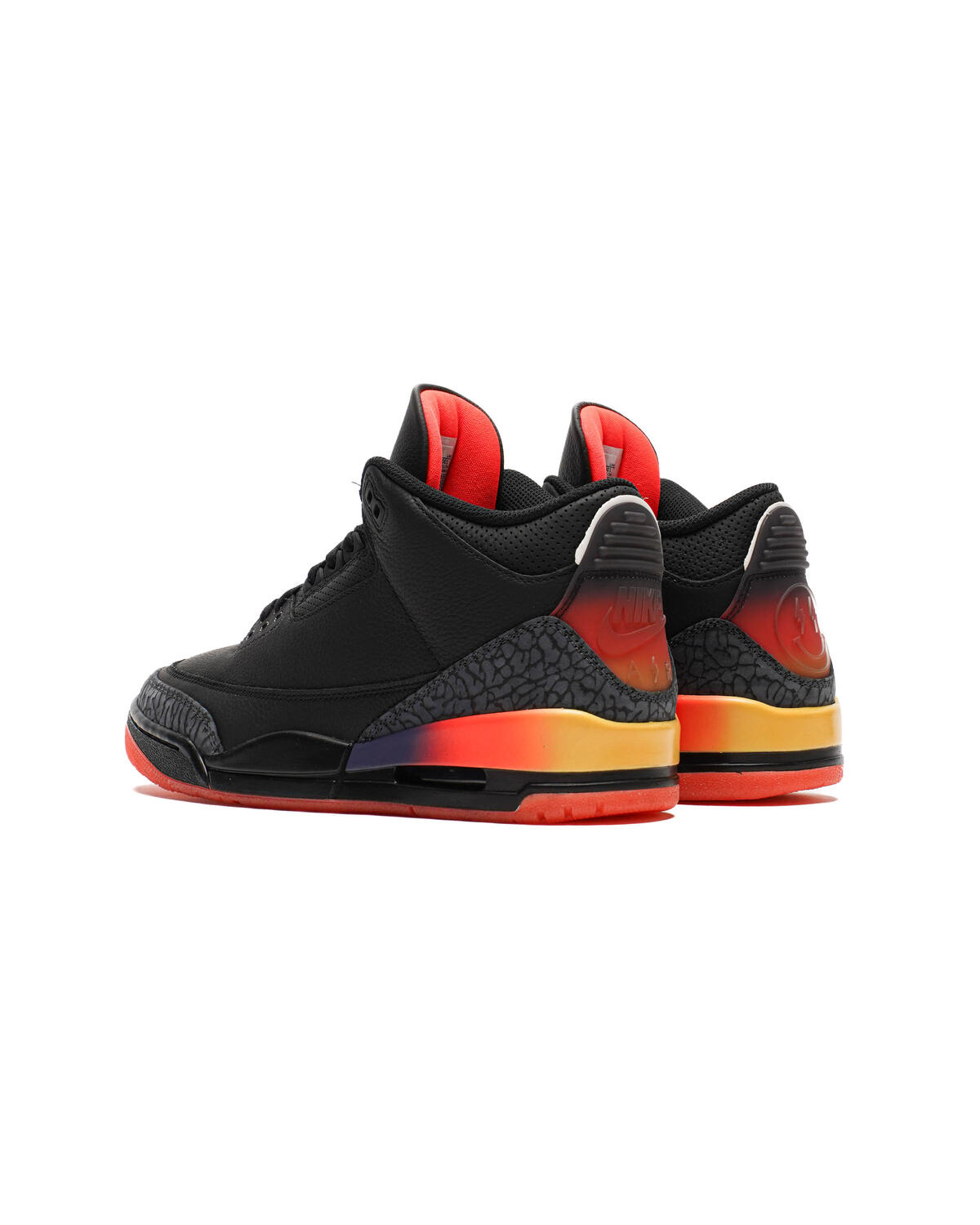 29 J BALVIN × よし NIKE AIR JORDAN 1 RETRO